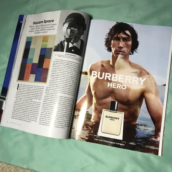 📚💅🏼 Vogue Magazine Adele Edition November 2021 - Picture 4 of 8